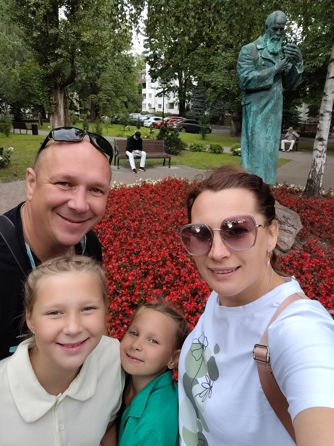 Очень интересный квест! Проходили с детьми, потом ходили в зоопарк. Старшая дочь сказала, что самое интересное