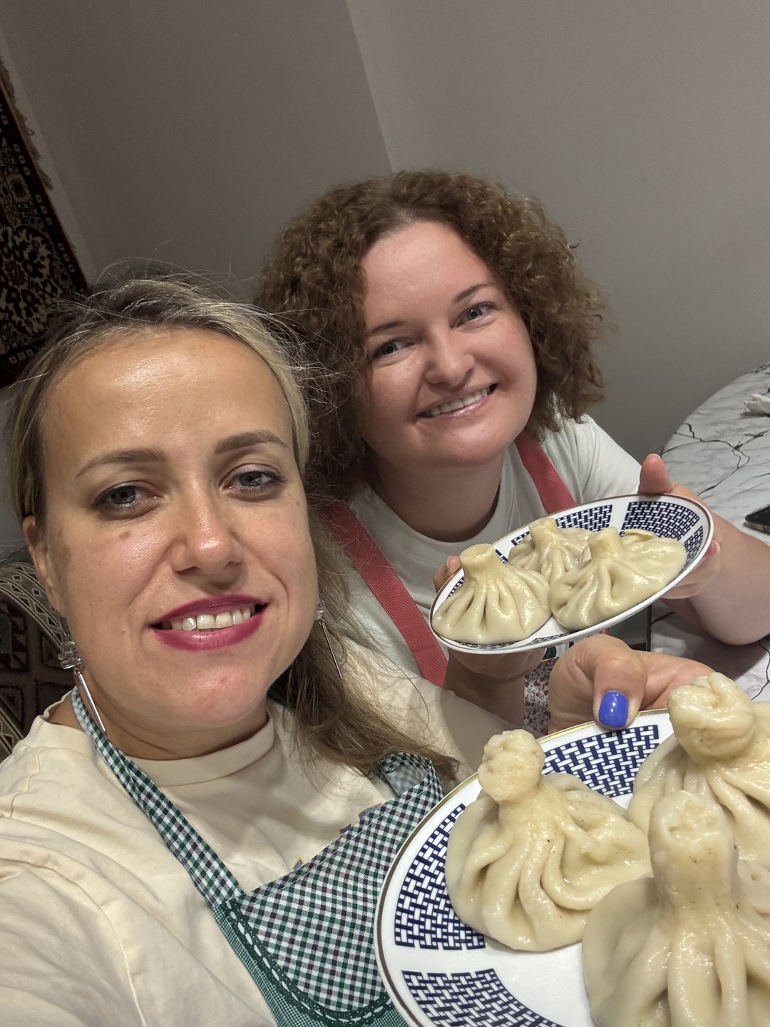 Пьём вино и готовим грузинские блюда (Юлия)