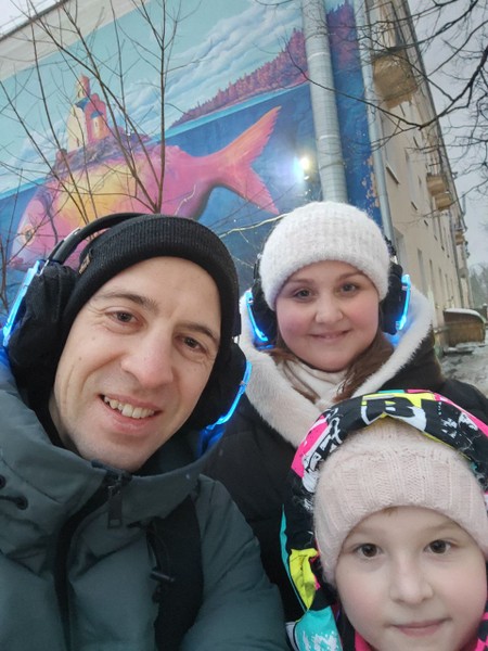 Такая экскурсия - идеальный формат для тех, кто устал от дат и хочет почувствовать город. Это