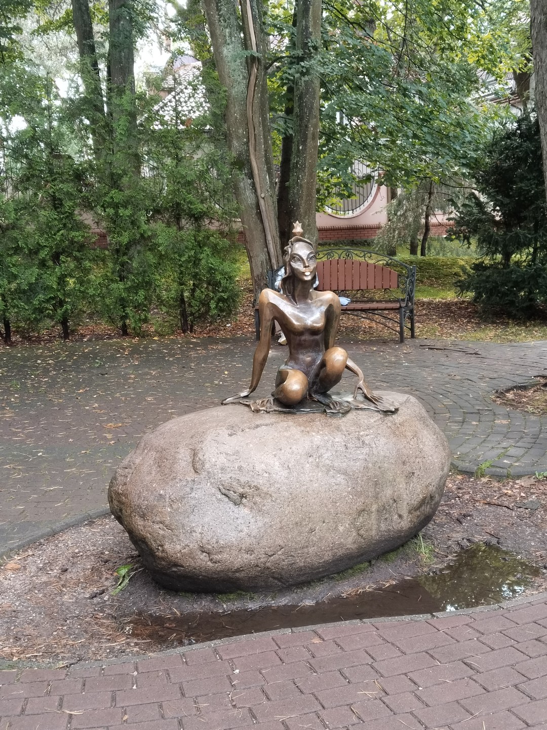 Посетили экскурсию по городу Светлогорск в компании замечательного гида Киры, местной жительницы, которая знает все о