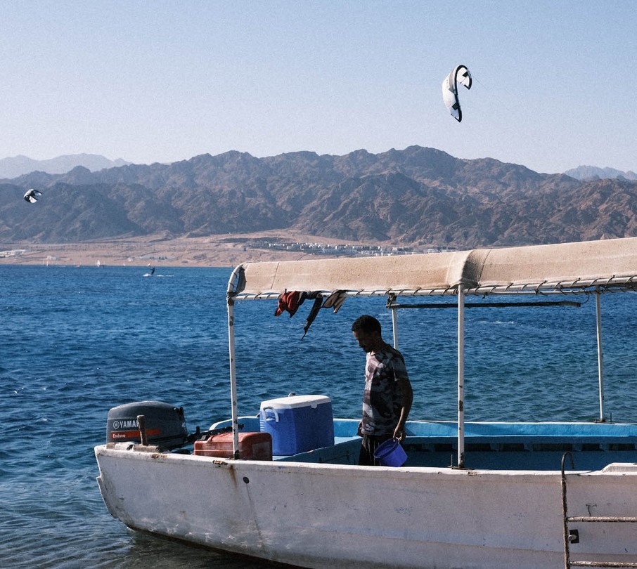 Спасибо Валиду за прекрасную возможность увидеть Дахаб и попробовать себя в рыбалке! Очень красивое место, комфортная