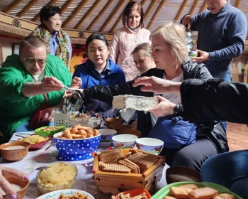 Хурул Сякусн-Сюме, Золотая обитель Будды Шакьямуни, Музей кочевых народов с дегустацией