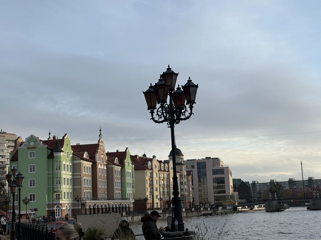 Спасибо за гастрономическое путешествие по Калининграду, после перелета хотелось чего-то легкого, интересного и вкусного. Все это