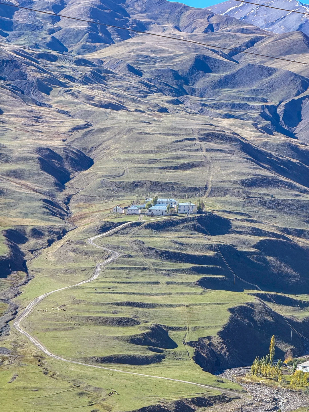 Розовое озеро, Бешбармаг, горы Хызы и село в облаках Хыналыг: групповая экскурсия (Ангелина)