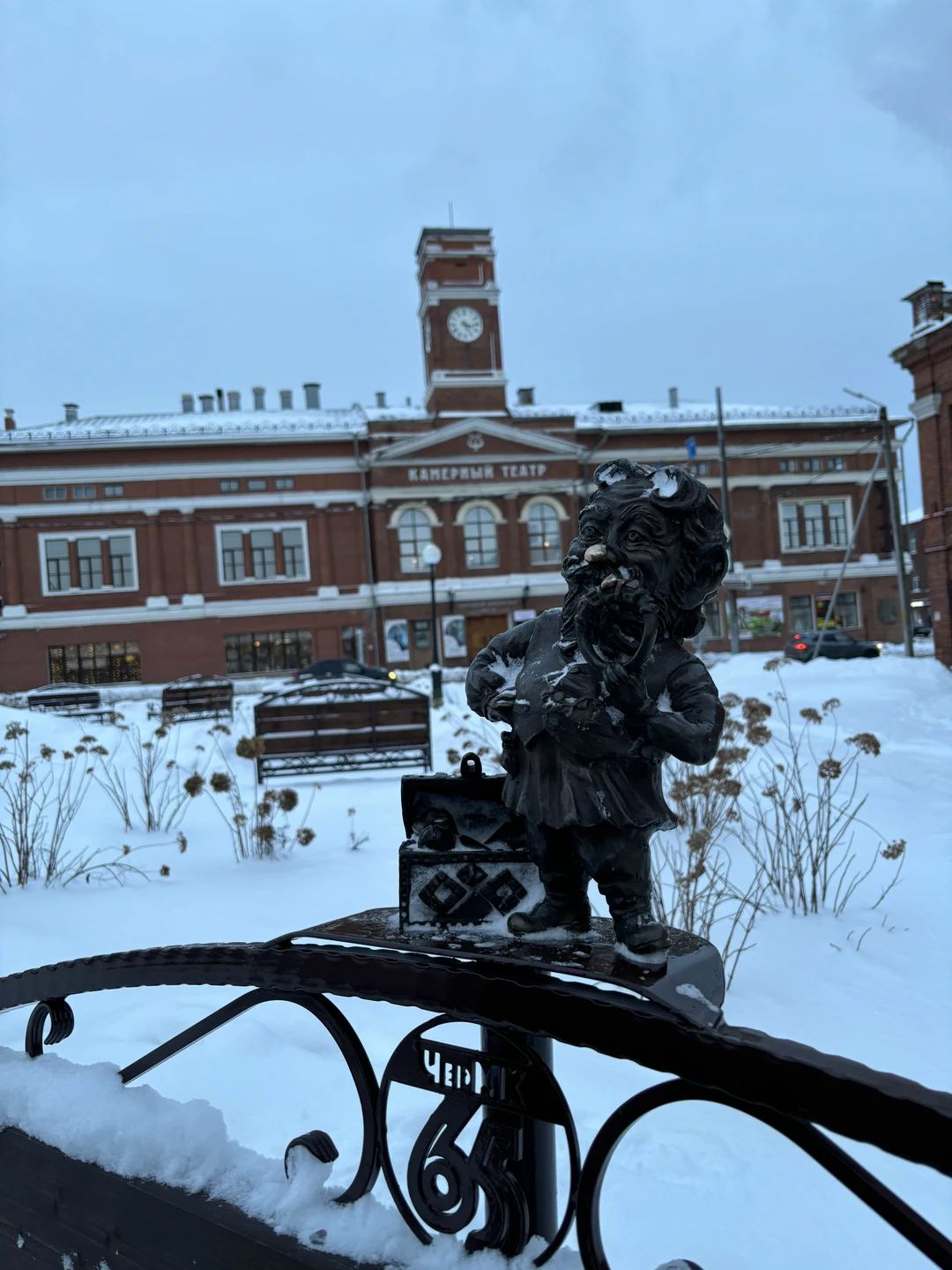 Обзорная экскурсия «Непровинциальный Череповец» (Виктория)