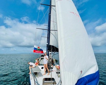 Переход в бухту Миноносок