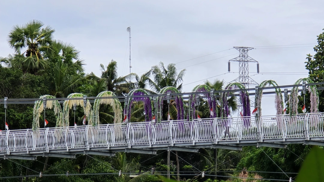Прекрасная познавательная экскурсия с великолепным гидом Ваяном. Очень много узнали об истории Бали. На все вопросы,