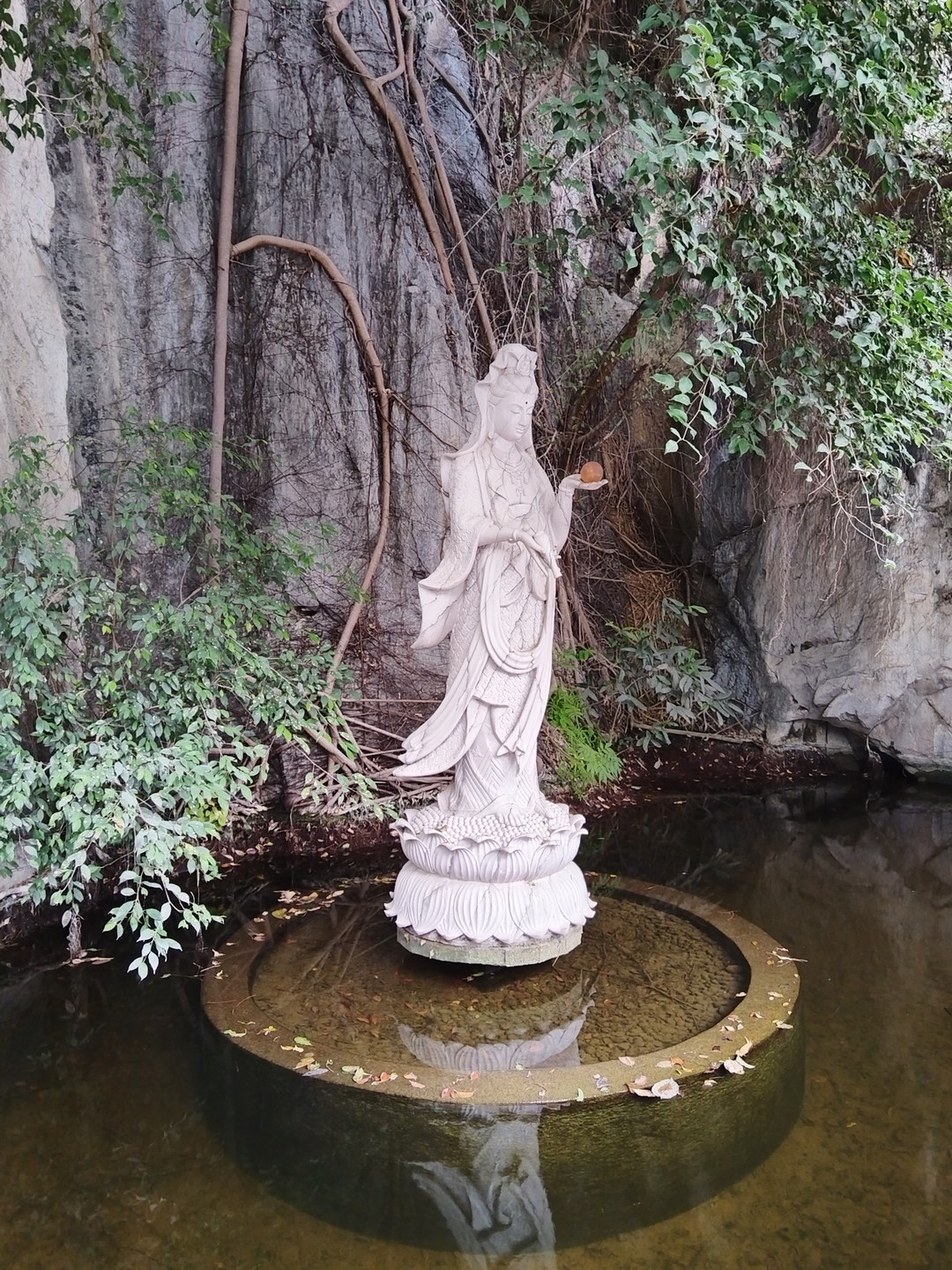 Для меня это была самая яркая и впечатляющая экскурсия! У нас была небольшая группа, и, благодаря