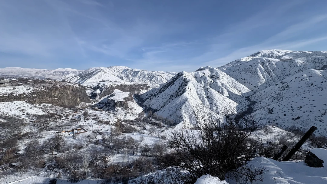 Очень насыщенная и познавательная экскурсия, гид Даниэл - внимательный и любезный, с широким кругозором, подробно рассказывает