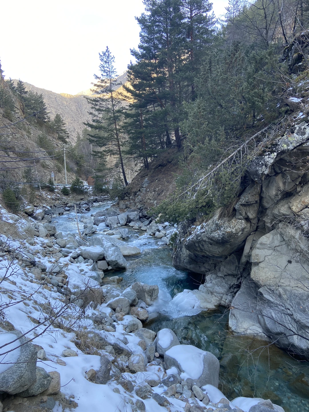 На джипе к Эльбрусу: Гижгит, поляна Азау и поляна Нарзанов (Елена)