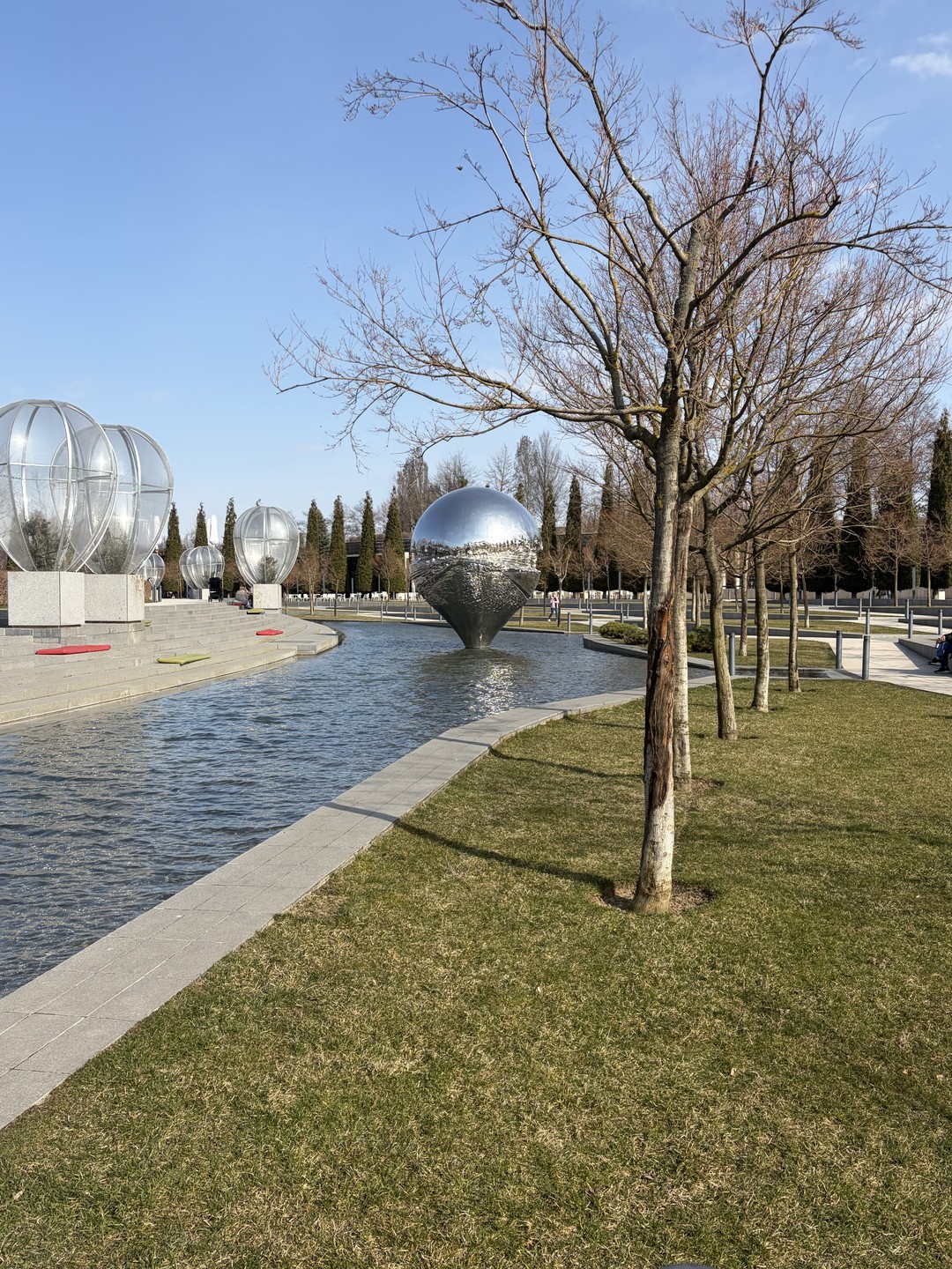 Светлана! Огромное Вам спасибо за такую интересную и познавательную экскурсию по Парку Галицкого! Мы так много