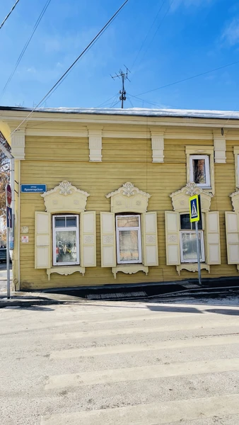 отличная экскурсия, гид очень интересно рассказывала, и вроде бы уже знакомые места города заиграли новыми красками