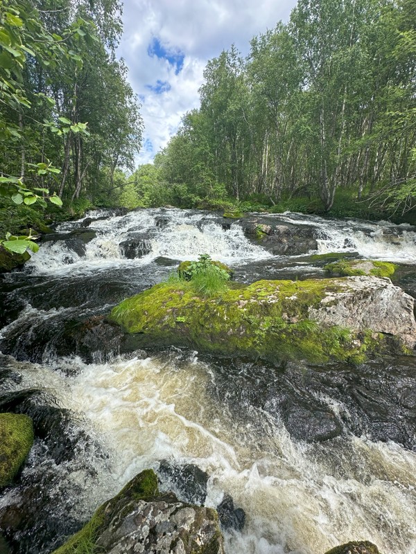 Виды Поездка к водопадам Мурманской области