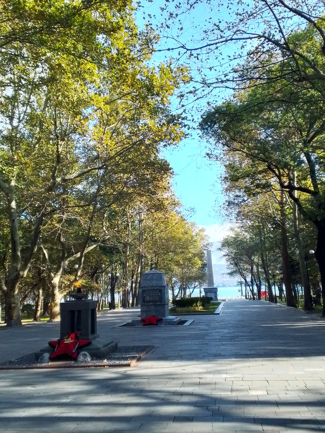 Людмила - человек влюблённый в свой город, и этой любовью она с радостью делится с другими