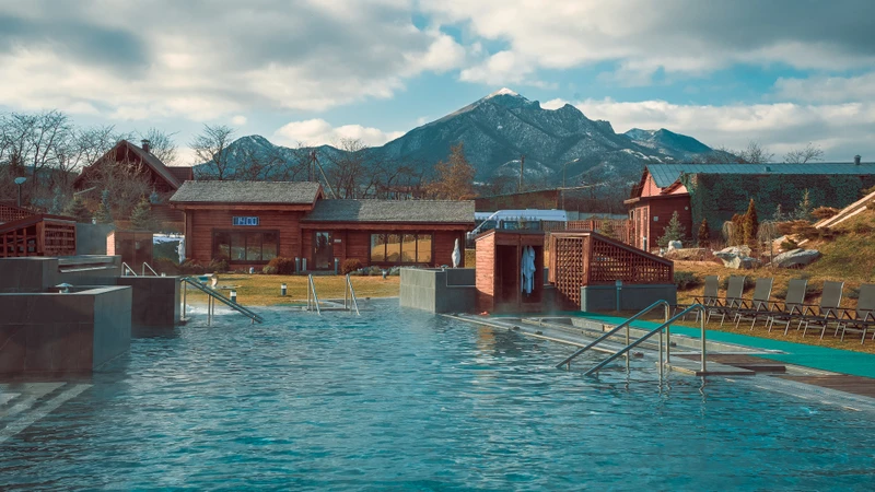 Отдых на водах: спа-тур на Кавказ с купанием в термах и отелем 4*. Домбай, Эльбрус и города КМВ