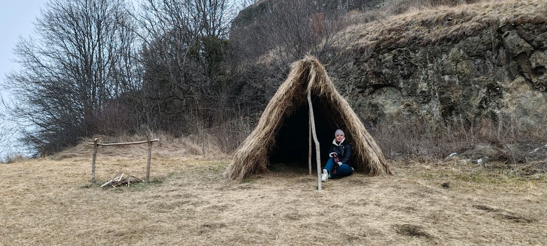 Вчера вернулись с экскурсии на Домбай. Все прошло отлично 👌 Гид Иван был великолепен. Это настоящий