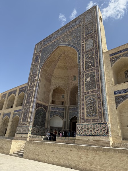 Прекрасно организованный тур, профессиональное сопровождение на всем маршруте
