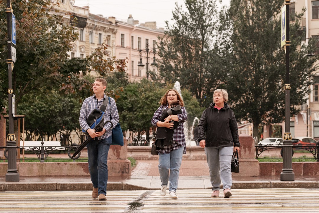 Большое спасибо Елене за прекрасную прогулку (не смотря на дождь) b великолепные фотографии