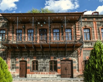 Крепость Даштадем, экскурсия по Гюмри, творческий мастер-класс