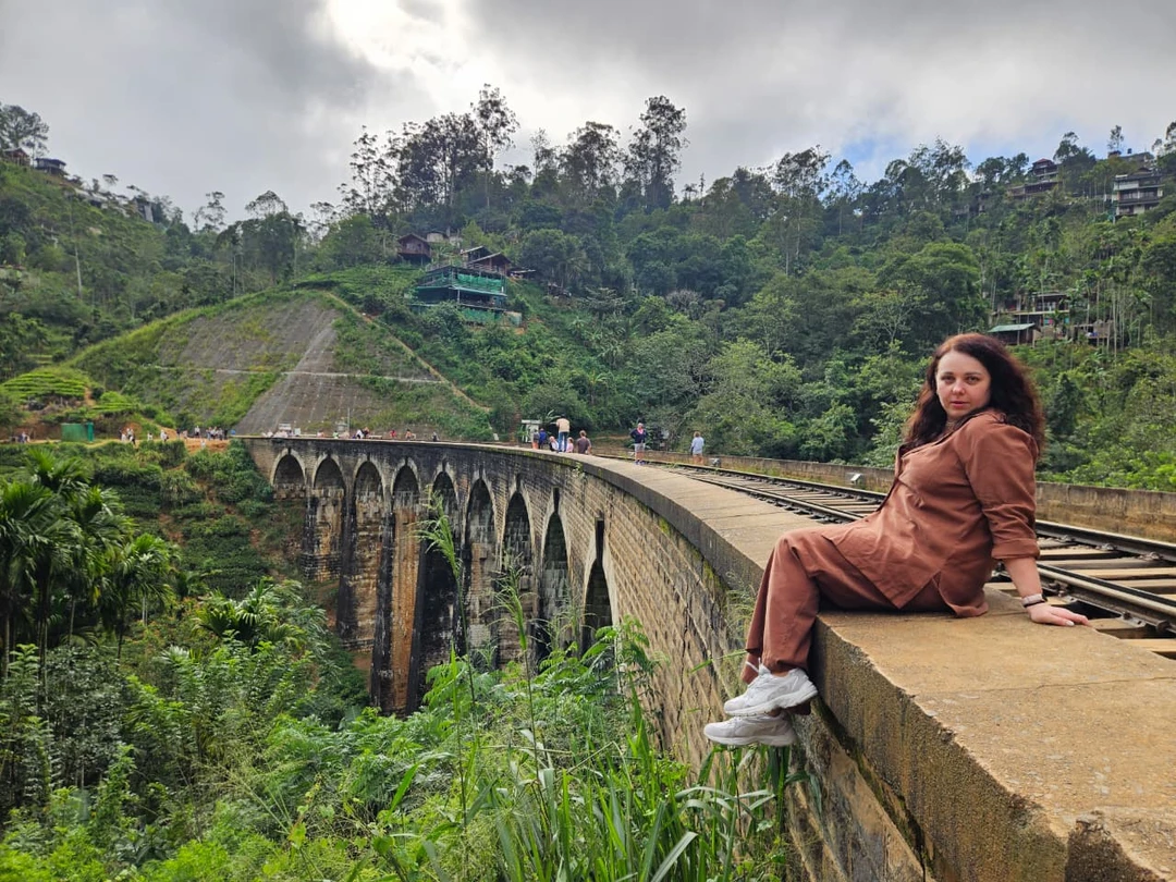 Ездили вдвоем с женой на экскурсию в 2 дня. Все понравилось: хорошая машина, интересные места. Особенно