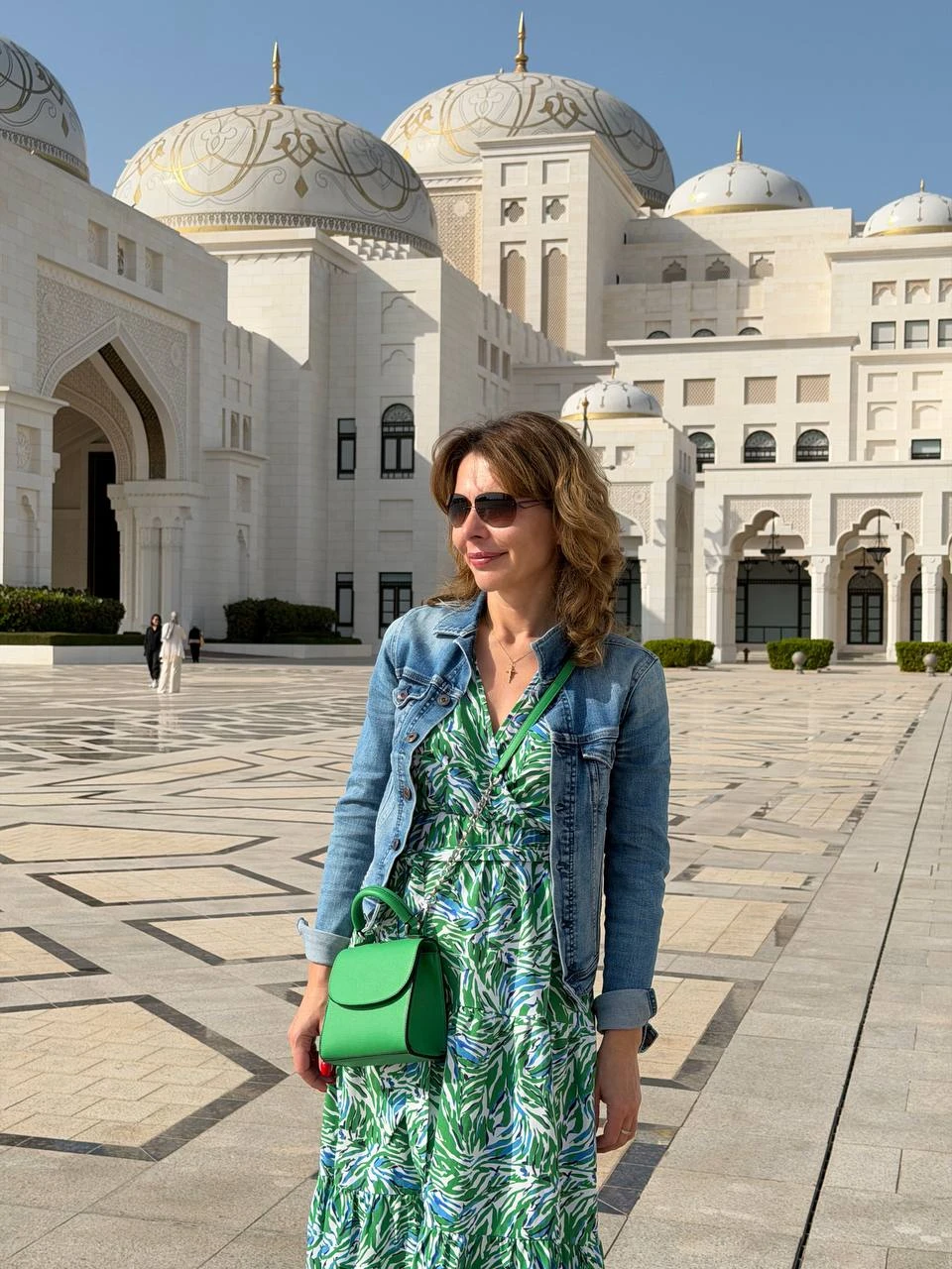 Экскурсия из Дубая в Абу-Даби в мини-группе (Евгения)