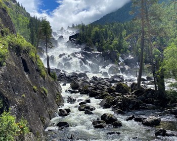 Треккинг к водопаду Учар