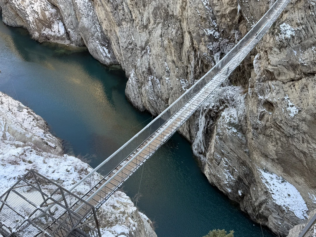 Магомед отличный организатор и рассказчик, знающий много о своем регионе. С ним комфортно и надежно, очень