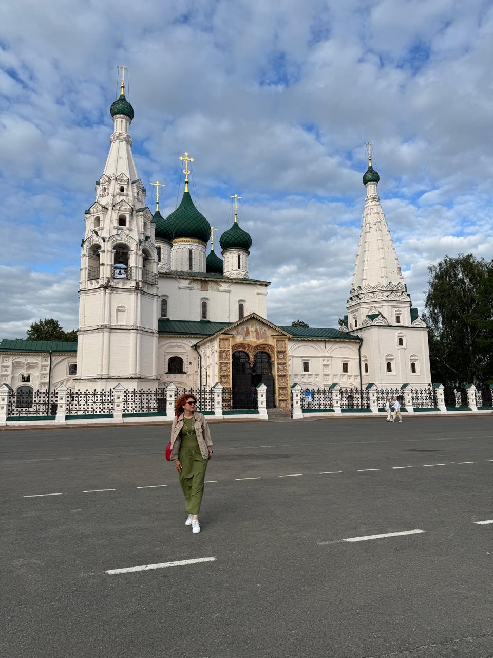 Знакомство с Ярославлем на авто-пешеходной экскурсии в группе (Марина)