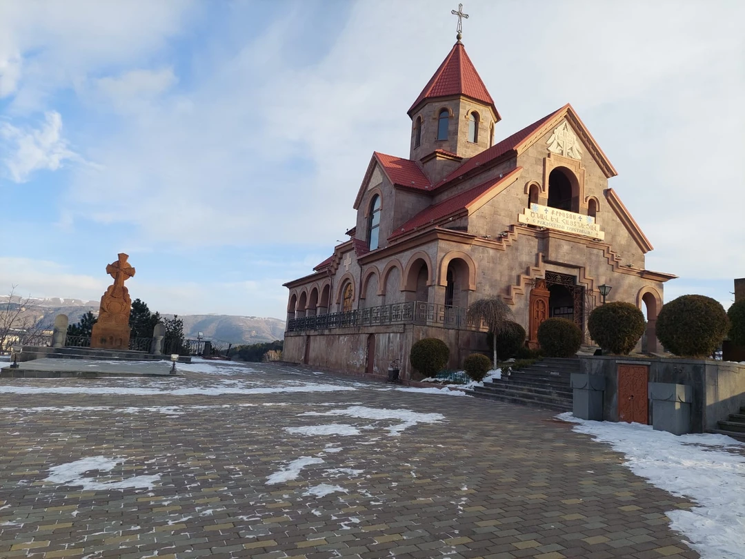 Очень довольна экскурсией. Интересные локации. Увидела город с разных сторон. А экскурсовод Андрей отличный рассказчик. Ну