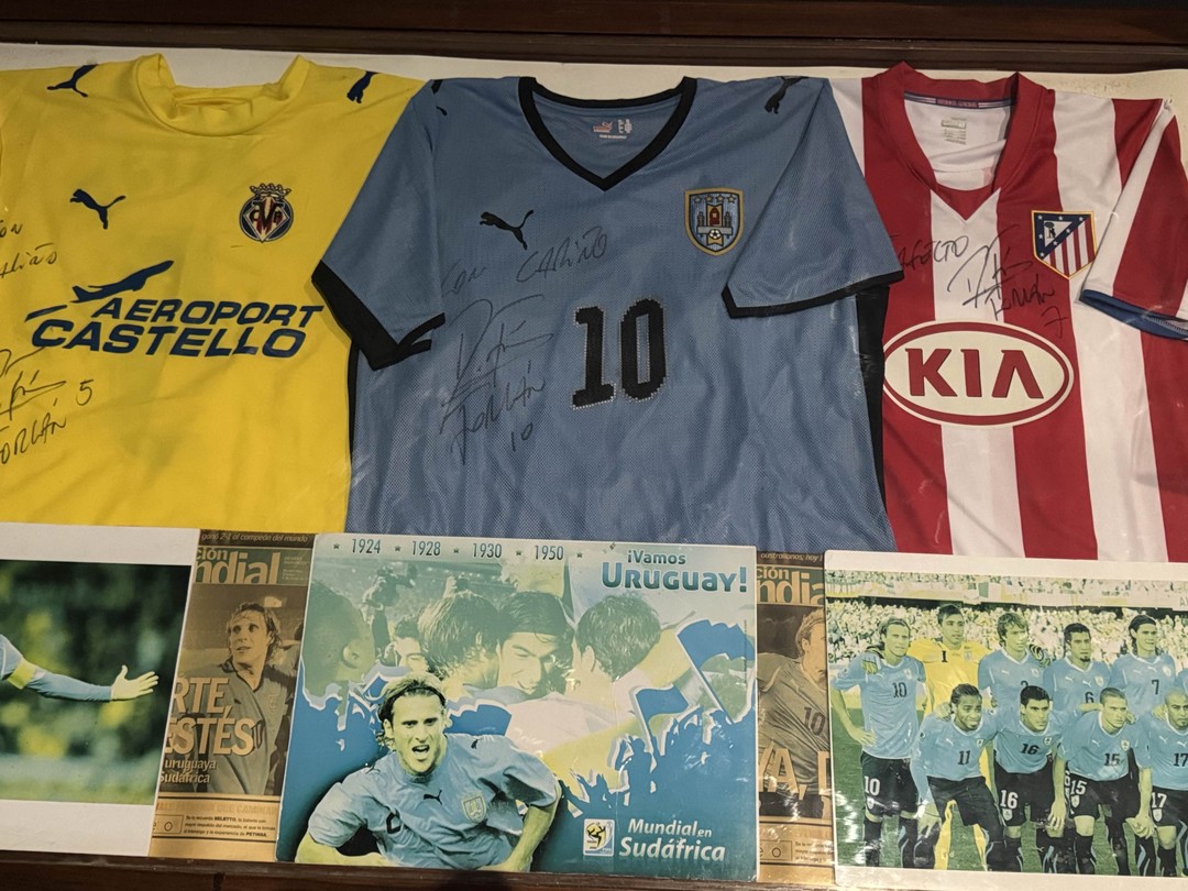 Картинка полностью сложилась о стране, огромные пляжи, местный колорит и вкусная кухня. Уругвай стоит посетить даже одним днем.