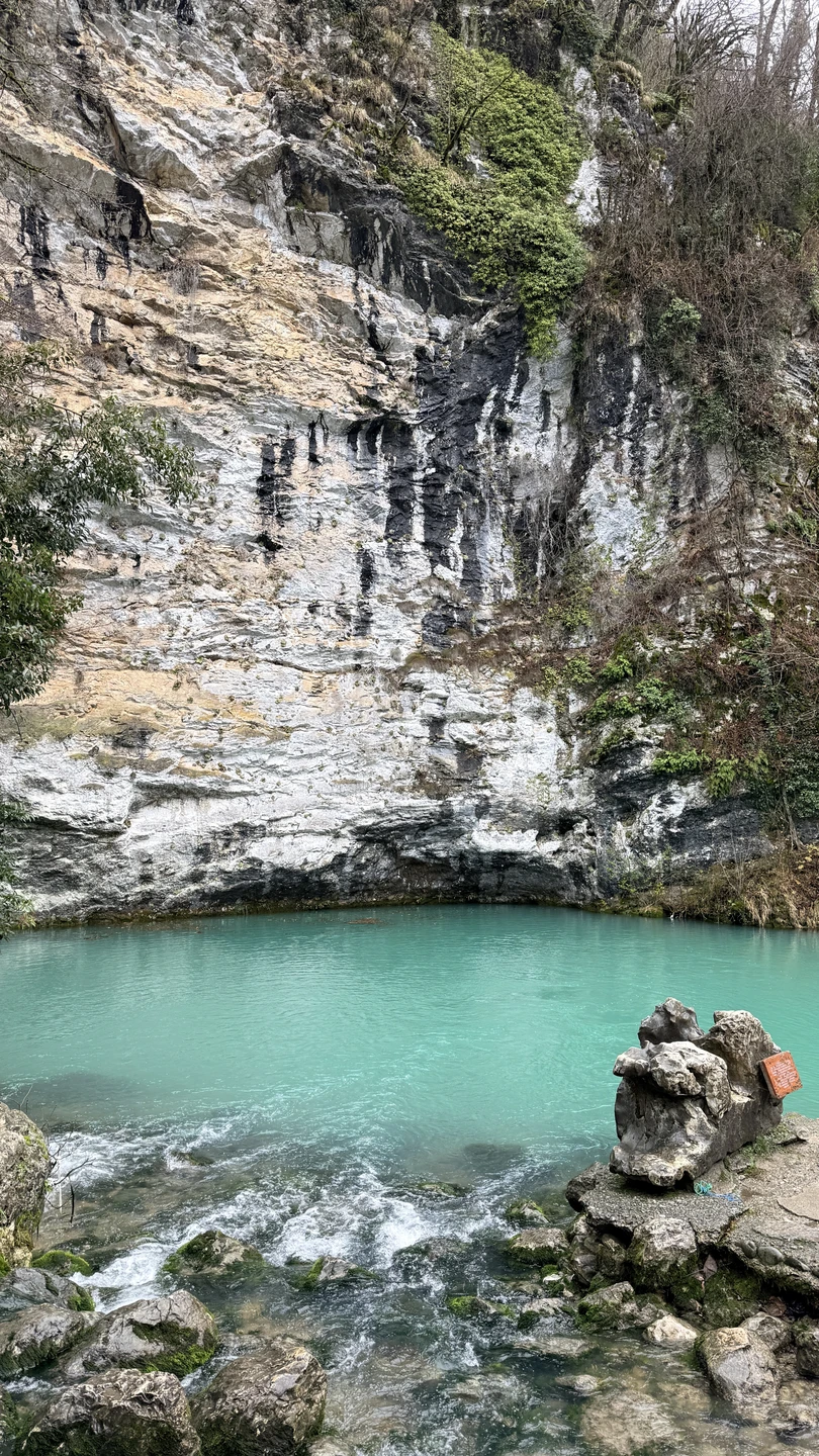 Спасибо огромное, все было очень здорово. У нас был экскурсовод Гамлет, который познакомил нас с вашей