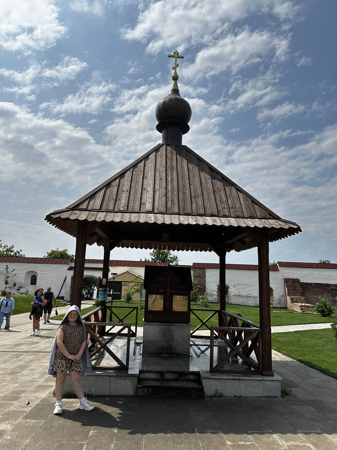 Огромное спасибо нашему гиду Татьяне Федоровне. Прекрасный рассказчик. Очень много интересных фактов и историй сегодня услышали