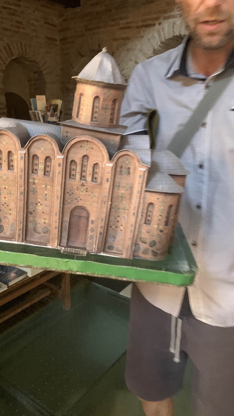 Гродненский палимпсест: экскурсия с коренным жителем и историком (Наталья)