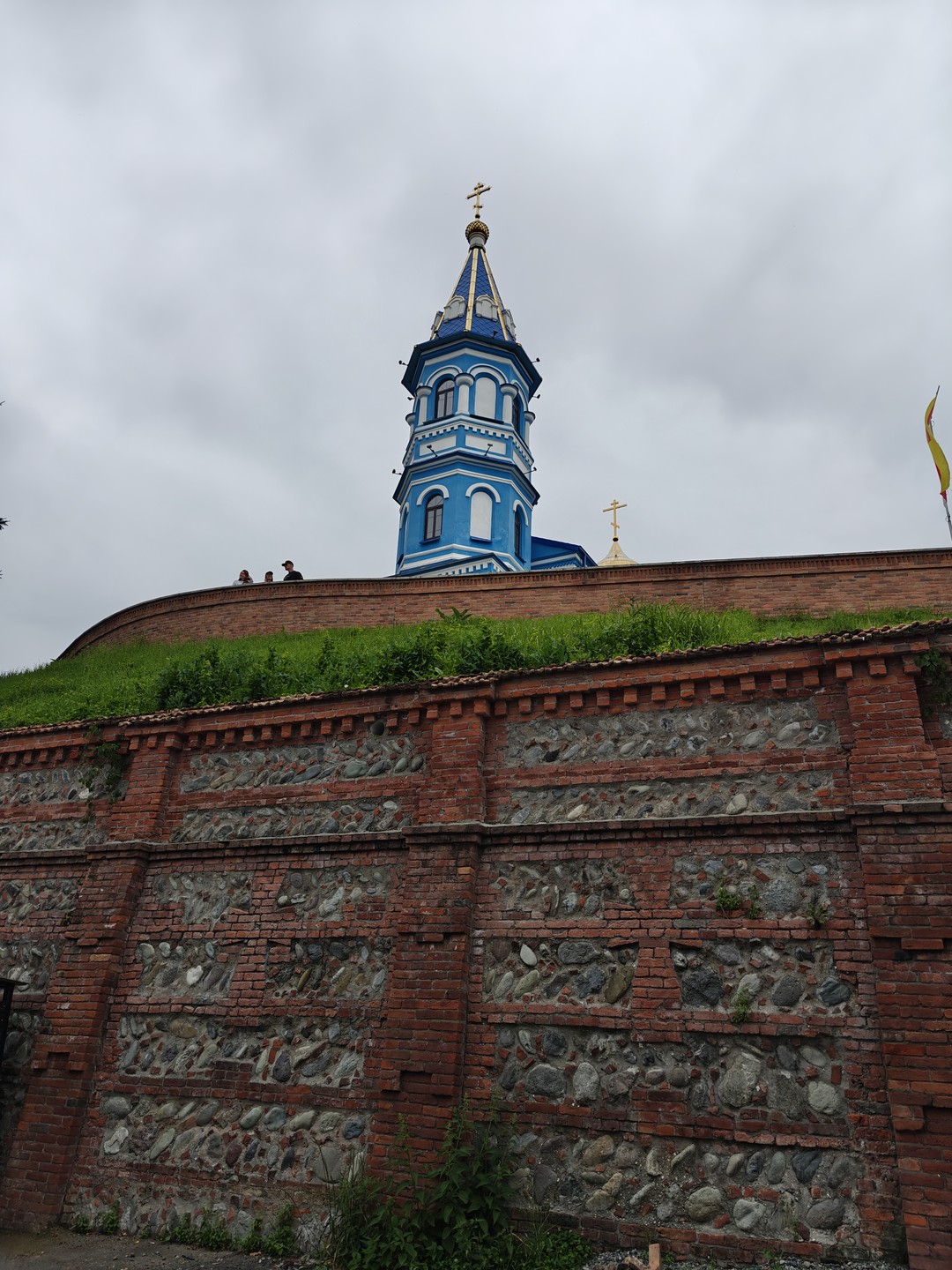Сегодня, 21.06.2025 у нас был один из самых прекрасных дней нашего путешествия по Владикавказу, благодаря Альберту