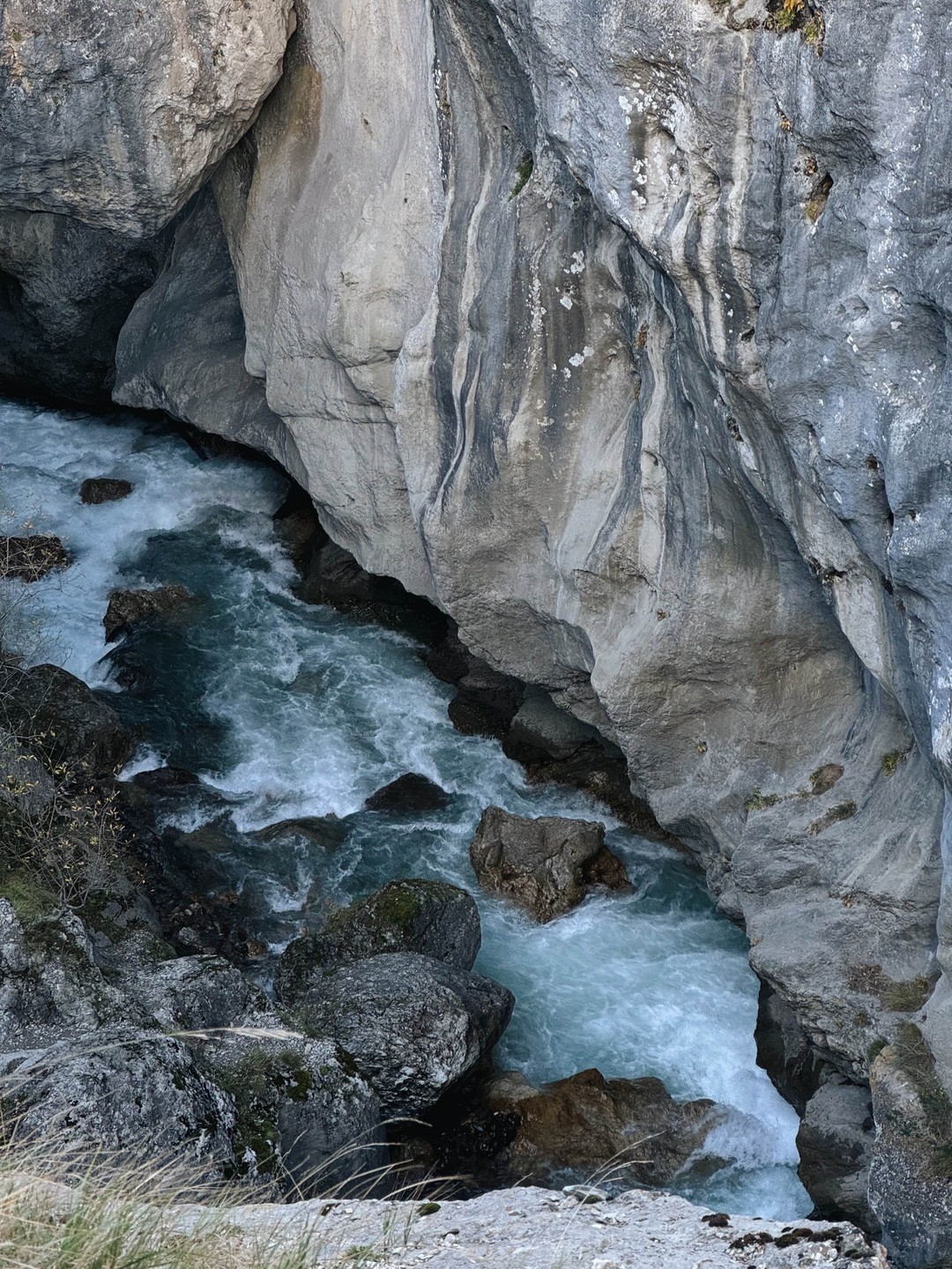 Путешествие по Осетии: Куртатинское ущелье, некрополь и водопады (Анастасия)
