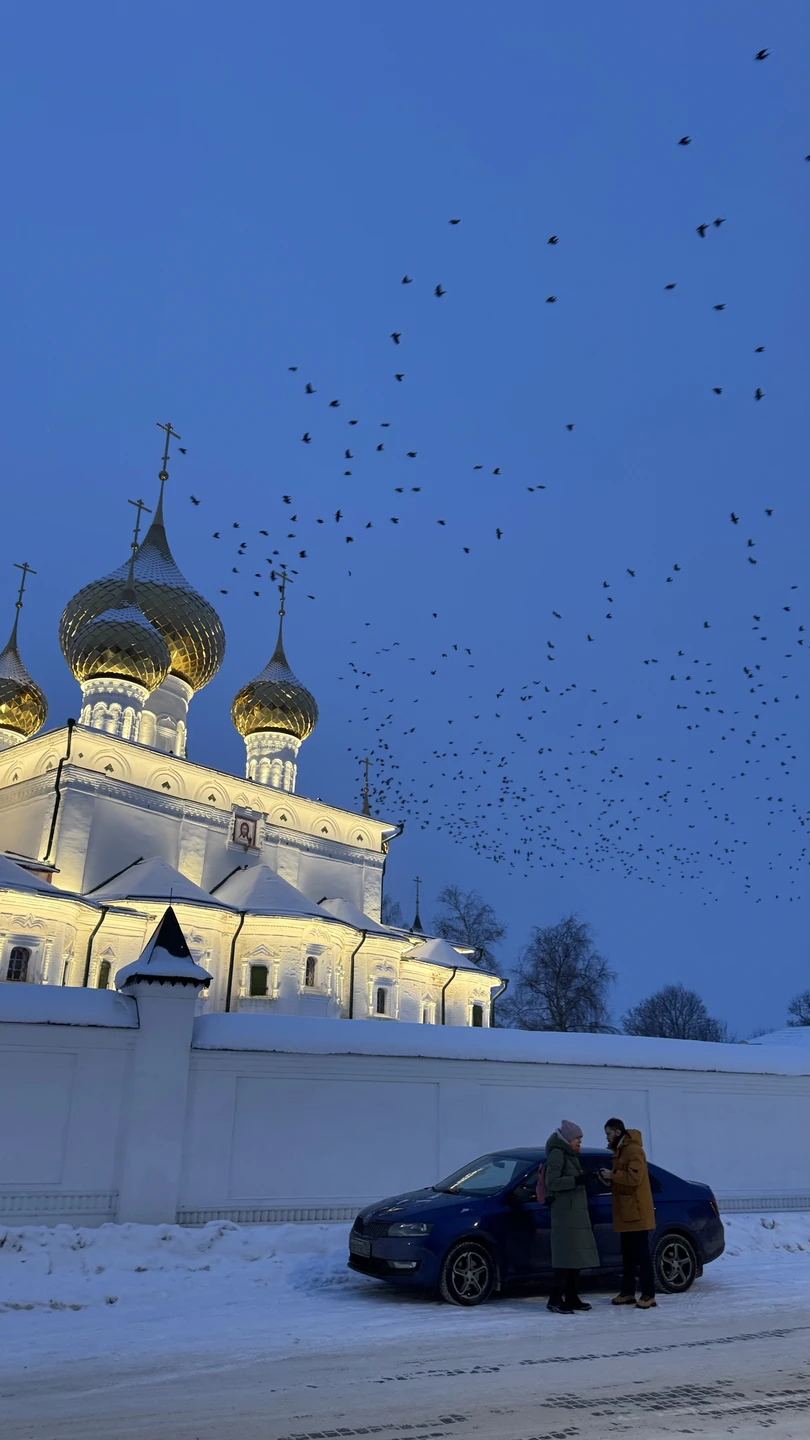 У нас был очень душевный, хороший гид, который терпеливо и качественно провел нас по городу, учитывая все наши запросы и нюансы) большое спасибо!