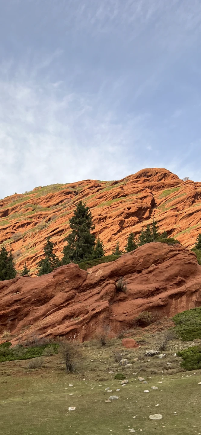 Путешествовали с супругом по красивейшим местам юной части Иссык-Куль два дня с 13 по 14 октября