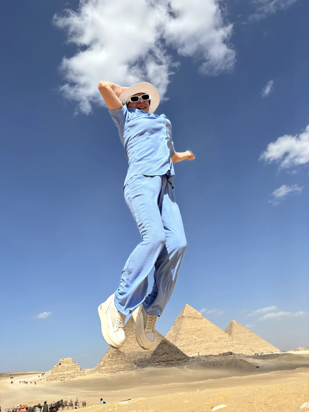 Экскурсия нам с женой, очень понравилась, мы в первый раз были в Египте, ранее в других