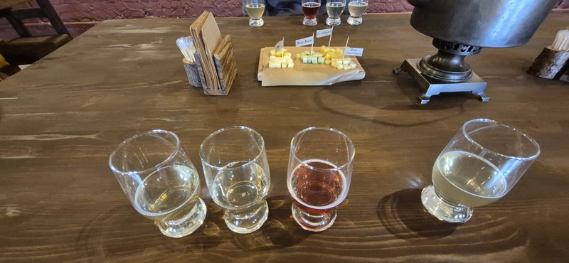 Замечательная экскурсия! Посетили ее с мужем 10.03.26. Так вышло, что у нас она прошла индивидуально, были