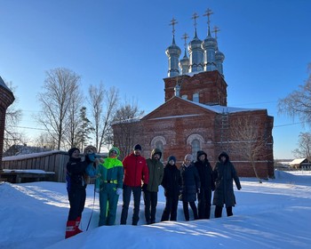 Прогулка до источника, мастер-класс и встреча Нового года