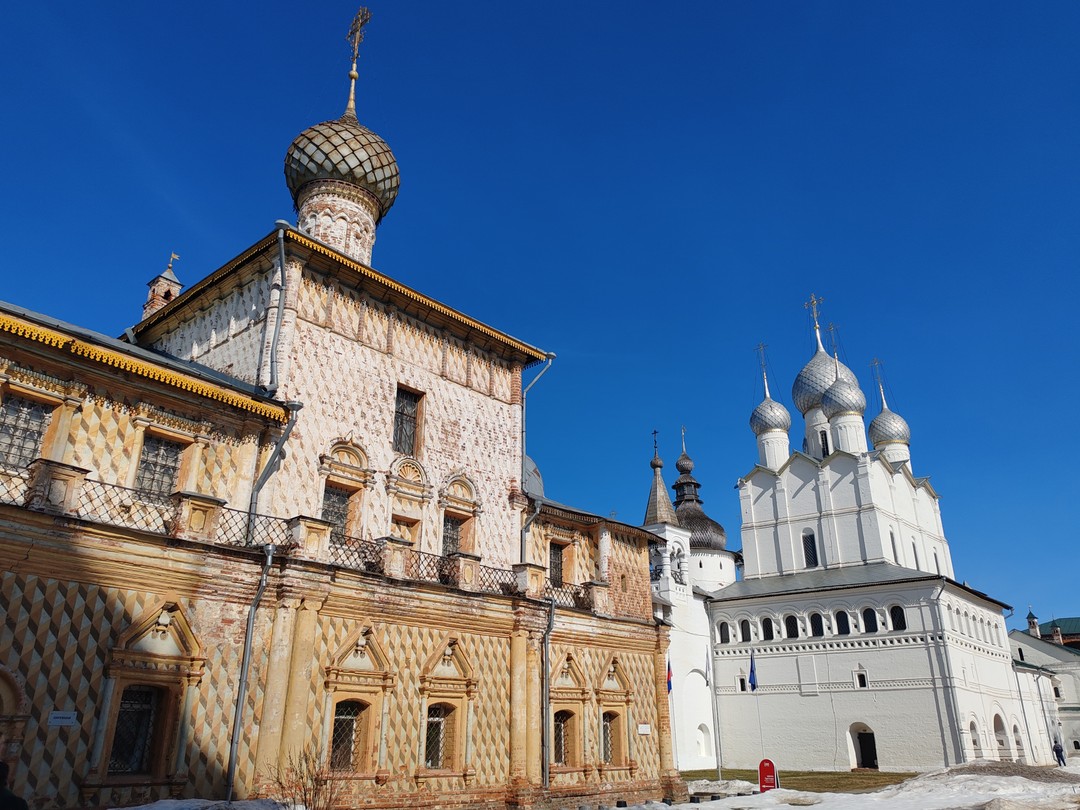Экскурсия прошла на одном дыхании. С первых секунд Станислав буквально гипнотизирует своей эрудицией и безграничной любовью