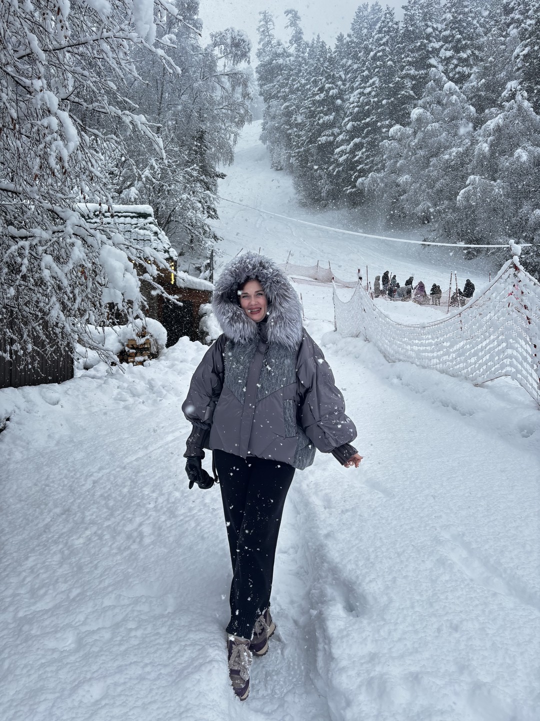 Понравилось все в этой поездке, Борис ответил сразу, всегда был на связи, забрал и доставил от