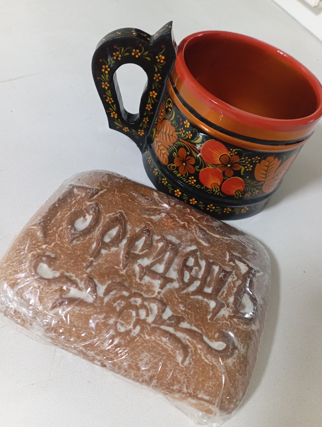 Замечательная экскурсия. Все удобно,содержательно,душевно. Музей с матрешками просто волшебный. Часть экспонатов настолько неожиданные,что словами не передать