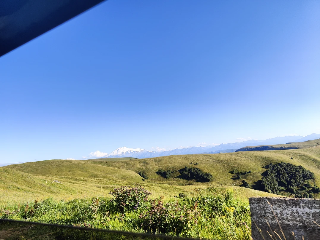 Были с мужем 13 августа на Софийских водопадах, мечта исполнилась!) Владимир очень приятный человек и замечательный