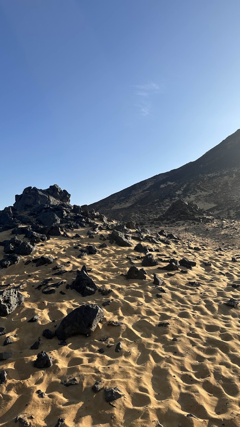 Берите эту экскурсию не задумываясь. Это просто фантастика. Ни одно фото не показывает насколько это место