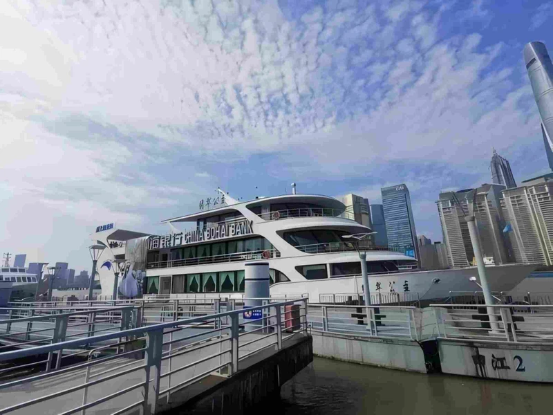 Дневной круиз по реке Хуанпу