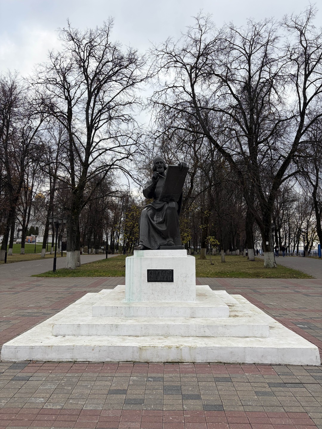 Познакомиться с Владимиром и фресками Рублёва в Успенском соборе на групповой экскурсии (Вугар)