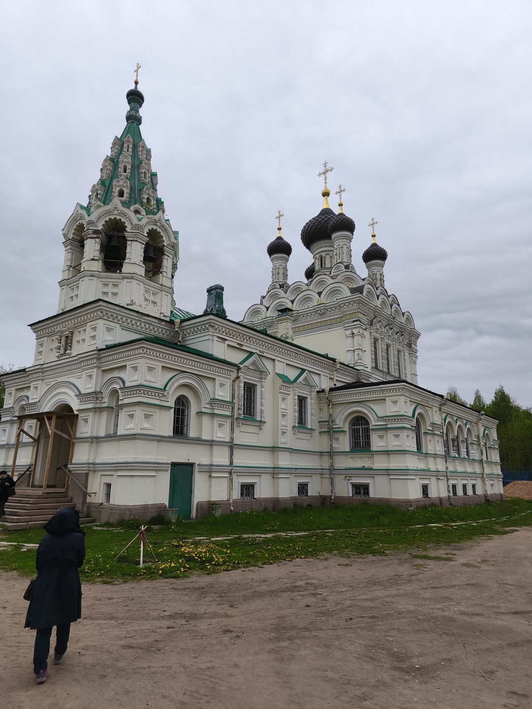 Экскурсия из Петербурга в Ивангород: крепость, нарвская рыба и маяк (Виталий)