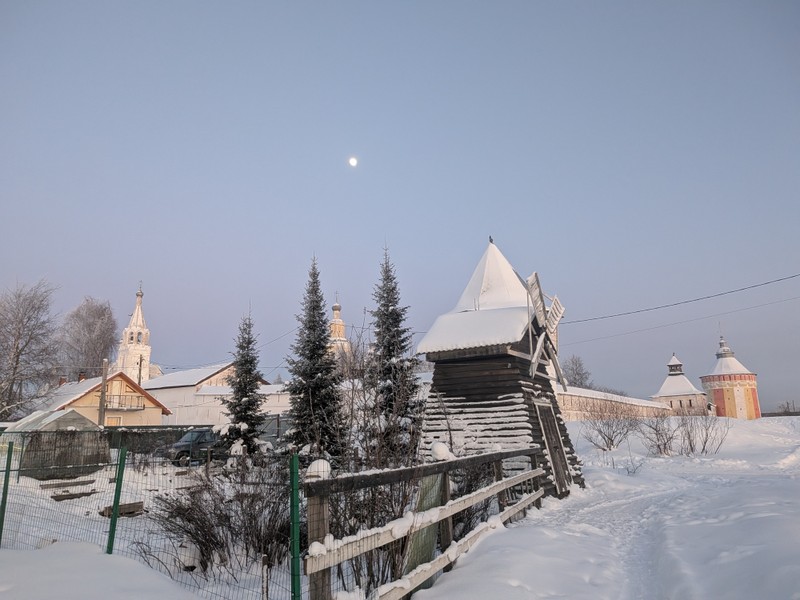 Очень понравилась атмосфера мастер-класса: монастырь рядом, много домашних животных, старинный инвентарь. Получила очень крутой опыт. Стрижка