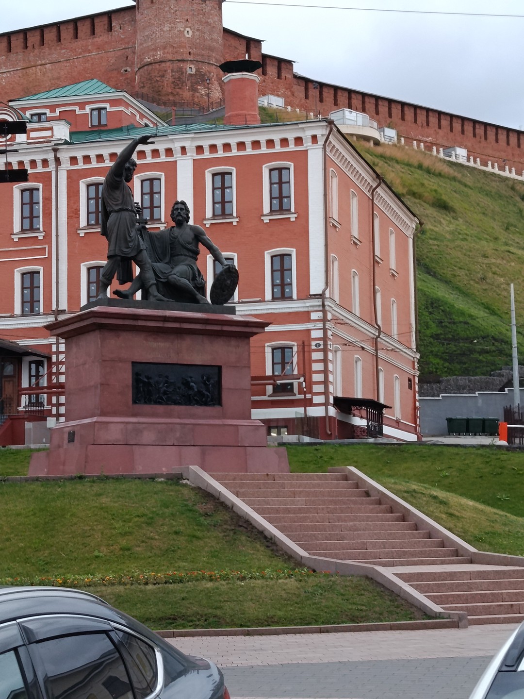 Первый раз в Нижнем Новгороде. Огромное спасибо экскурсоводу за увлекательную экскурсию! Три часа пробежали незаметно!